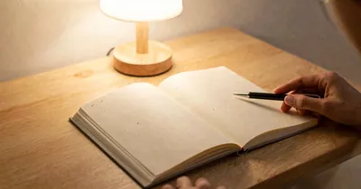 Journal Prompts That Actually Help (Not Therapy Substitutes)