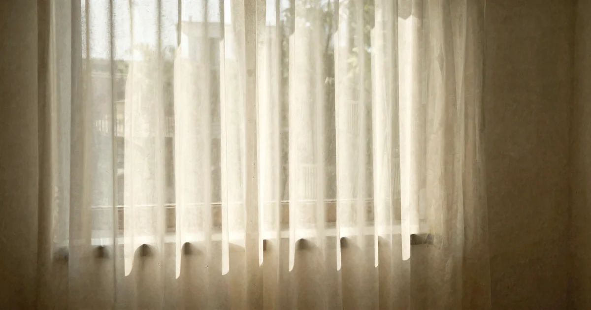 Natural Light and Morning Routine Timing